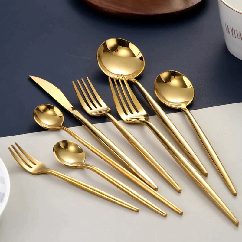 Luxury Pure Golden Flatware Cutlery Set (24pcs)